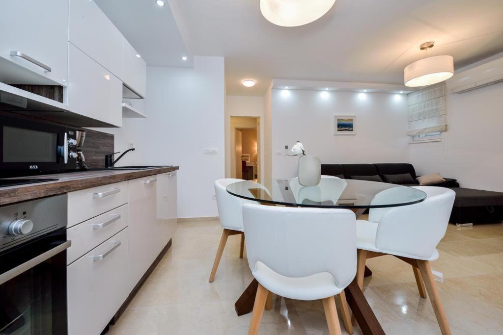 Luxury Apartment Arta-2 With Heated Pool And Jacuzzi Bibinje Dış mekan fotoğraf