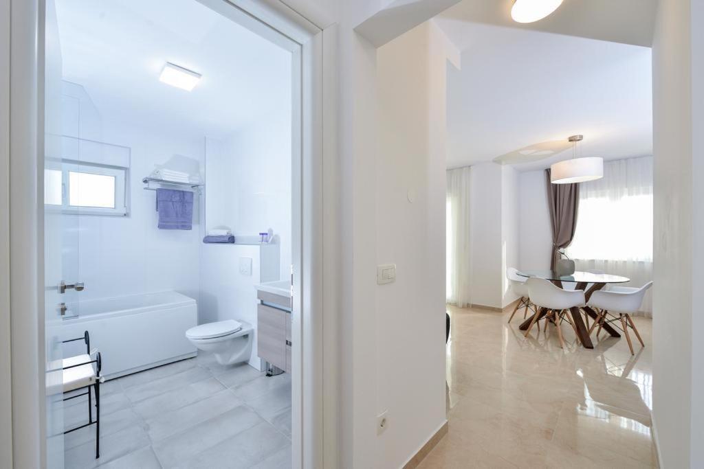 Luxury Apartment Arta-2 With Heated Pool And Jacuzzi Bibinje Dış mekan fotoğraf